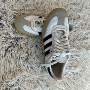 Adidas Samba Sneakers